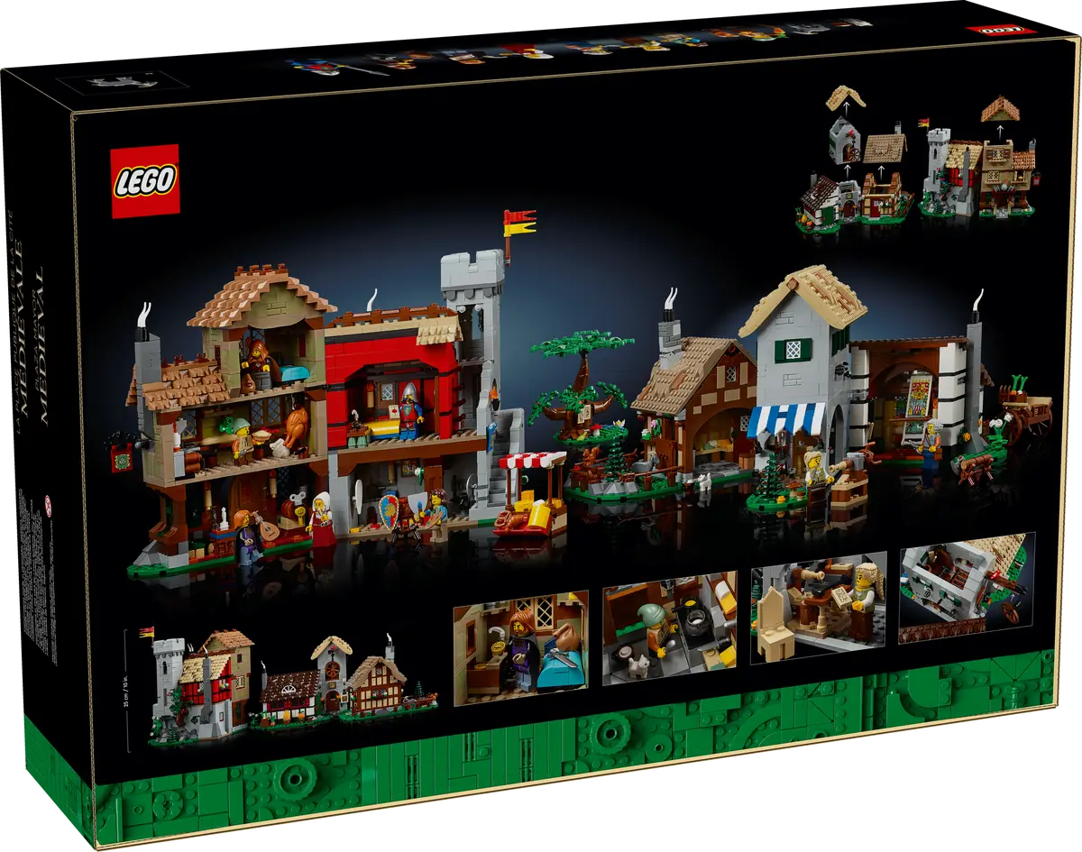 10332 MEDIEVAL TOWN SQUARE
