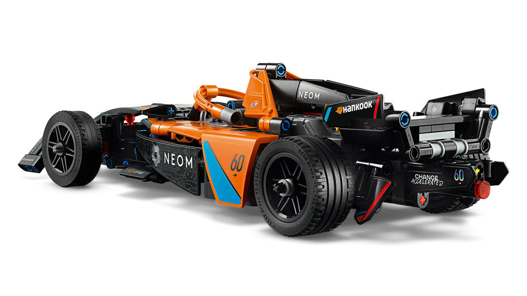 42169 NEOM MCLAREN FORMULA E RACE CAR