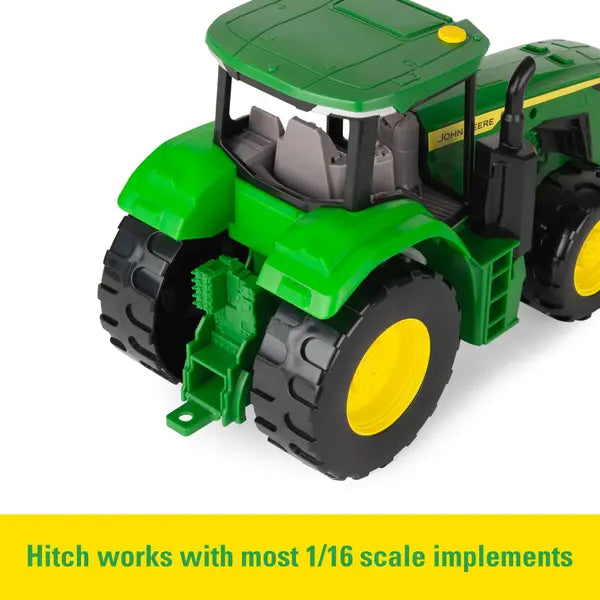 JOHN DEERE LIGHTS AND SOUND TRACTOR
