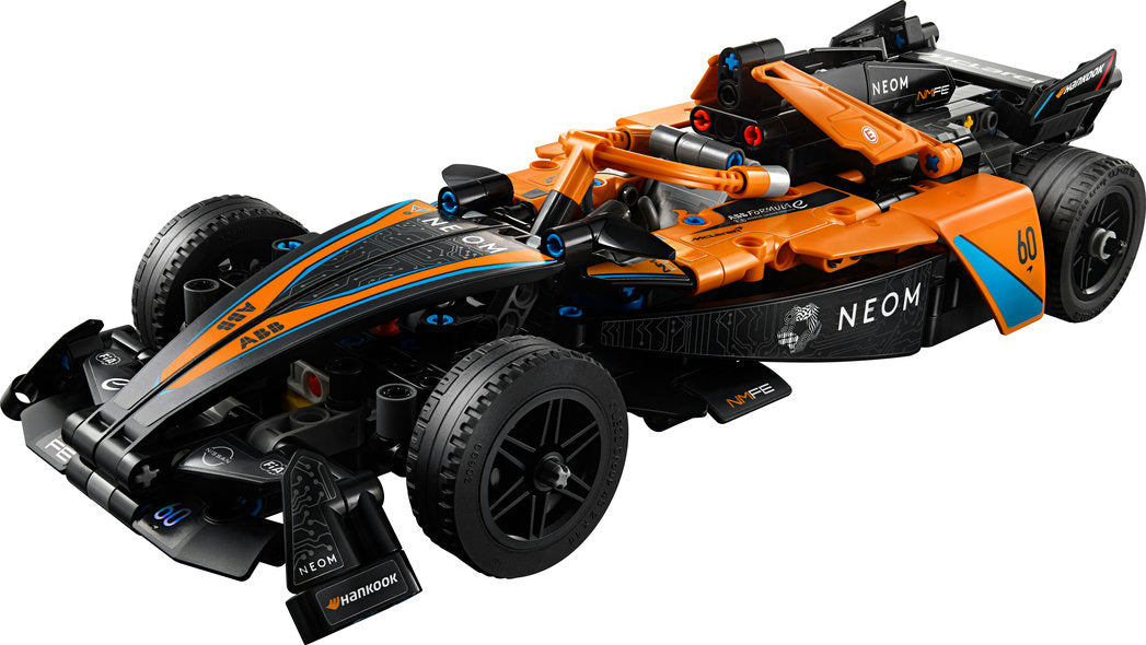 42169 NEOM MCLAREN FORMULA E RACE CAR