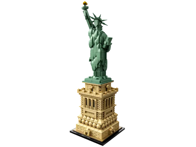 21042 STATUE OF LIBERTY