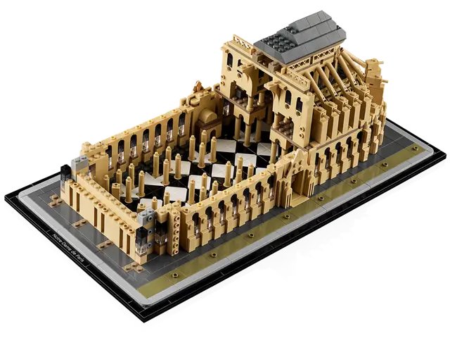 21061 NOTRE DAME DE PARIS