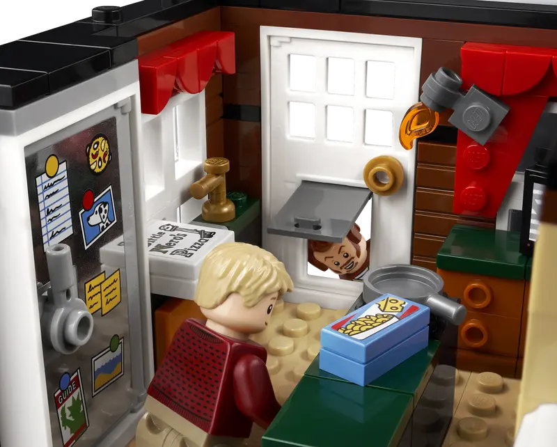 21330 LEGO HOME ALONE