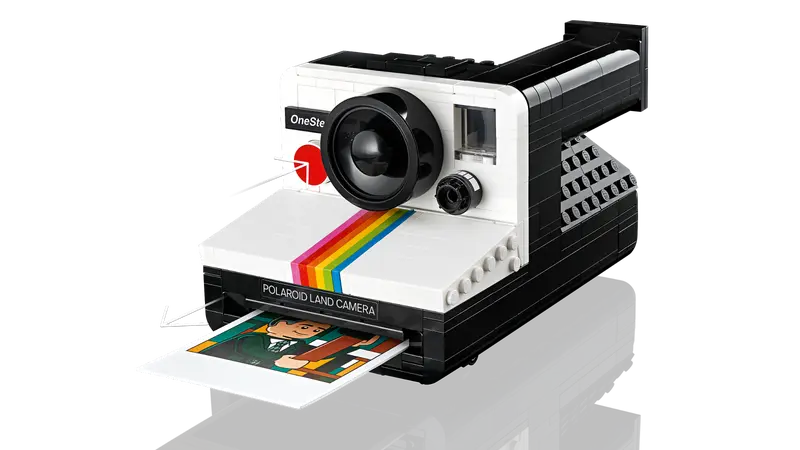 21345 POLAROID ONESTEP SX-70 CAMERA