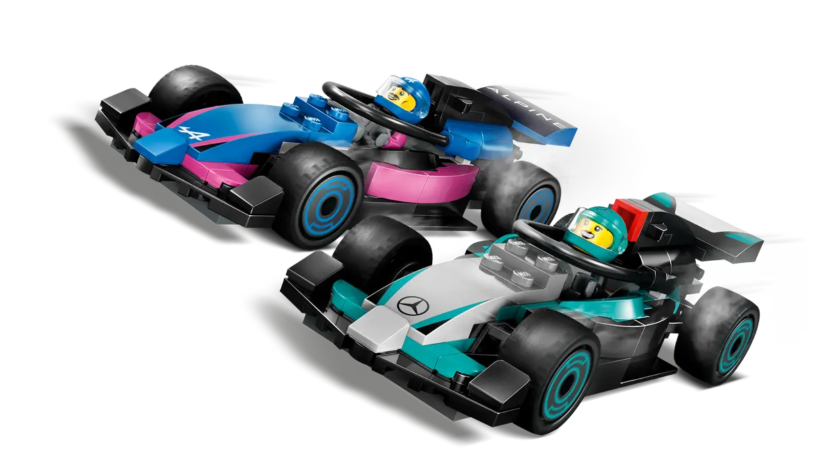 60444 F1 GARAGE AND MERCEDES-AMG AND ALPINE CARS