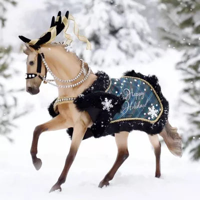 BREYER HOLIDAY HORSE 2023 HIGHLANDER