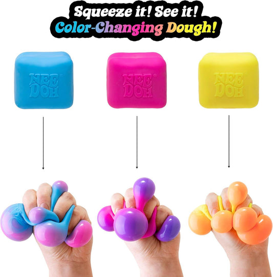 NEE DOH COLOR CHANGE CUBE