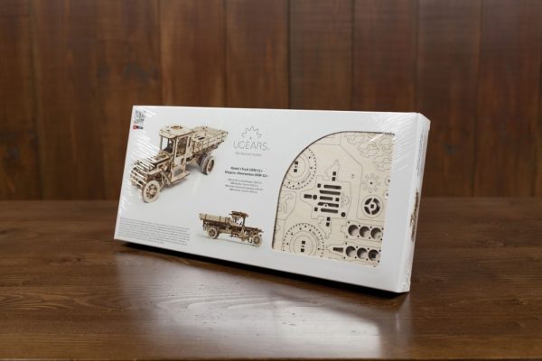 UGEARS MODEL TRUCK UGM-11