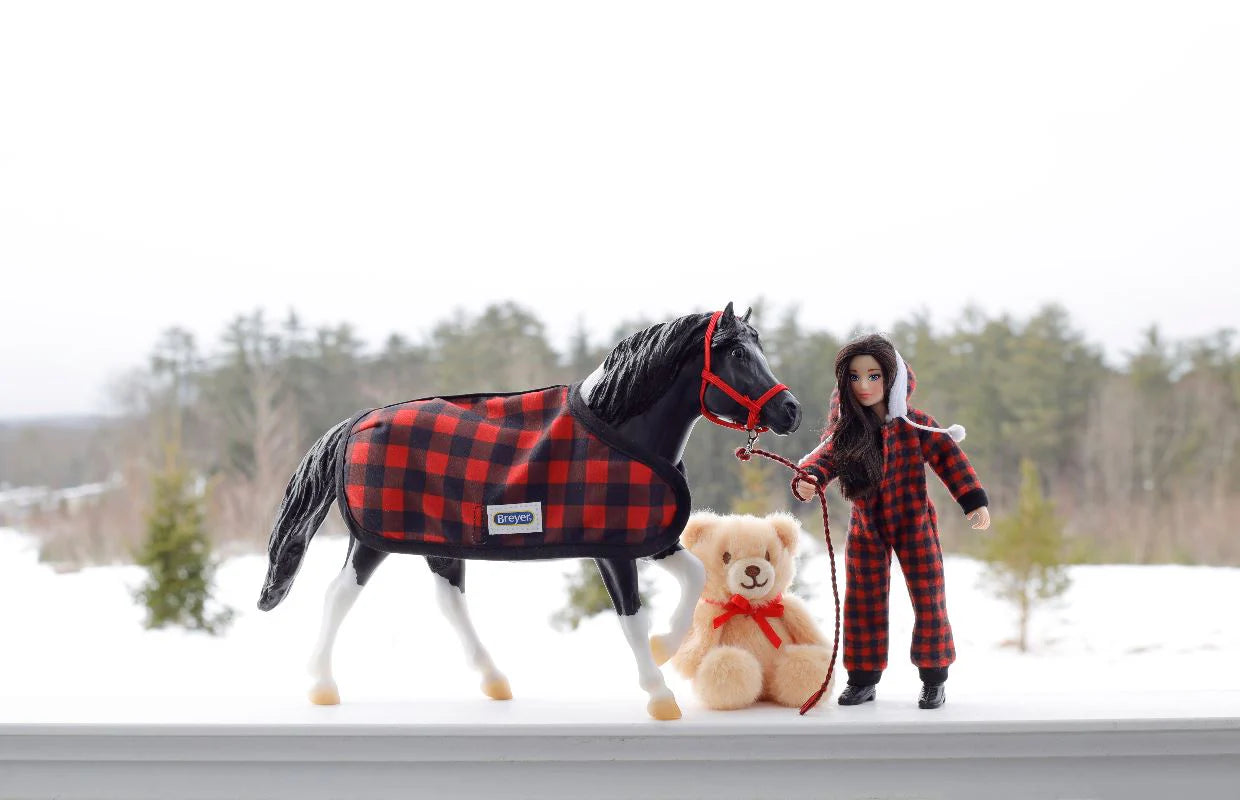 BREYER HOLIDAY PAJAMA PARTY