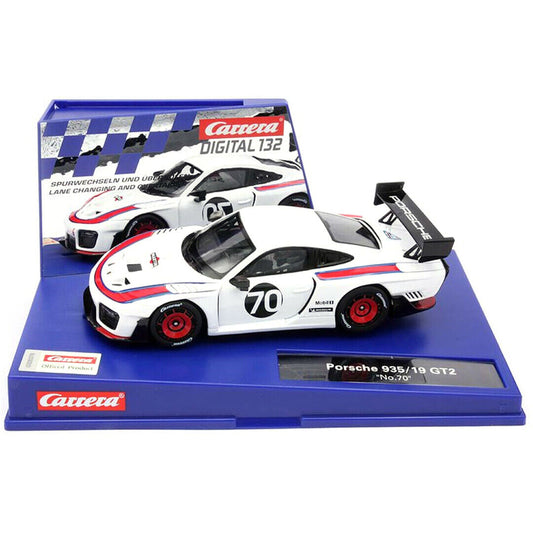 CARRERA PORSCHE 935 GT2 NO.70, DIGITAL 132 W/LIGHTS SLOT CAR